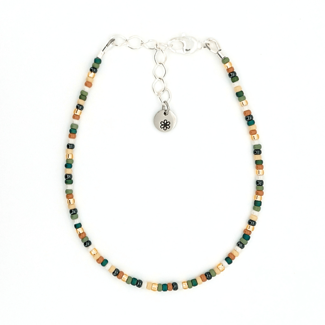 Dainty Bracelet - Evergreen Gold - Silver Clasp