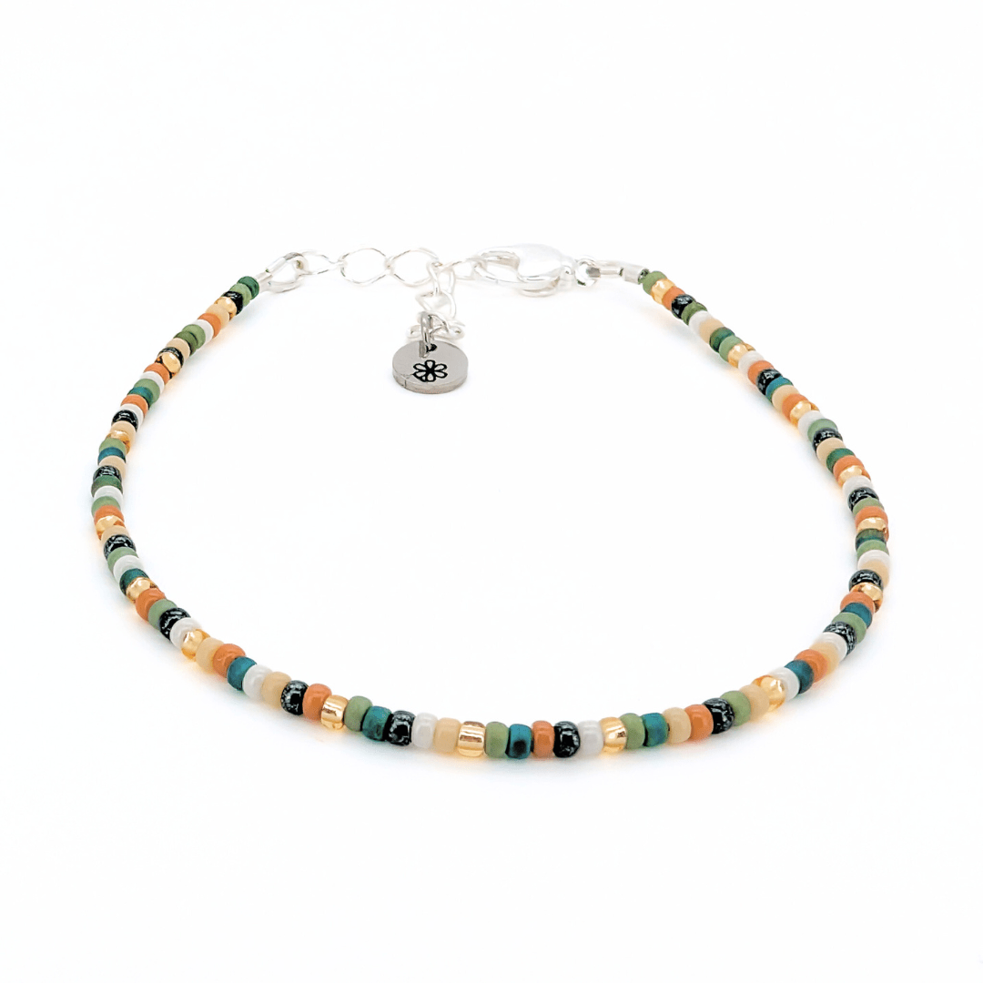 Dainty Bracelet - Evergreen Gold - Silver Clasp