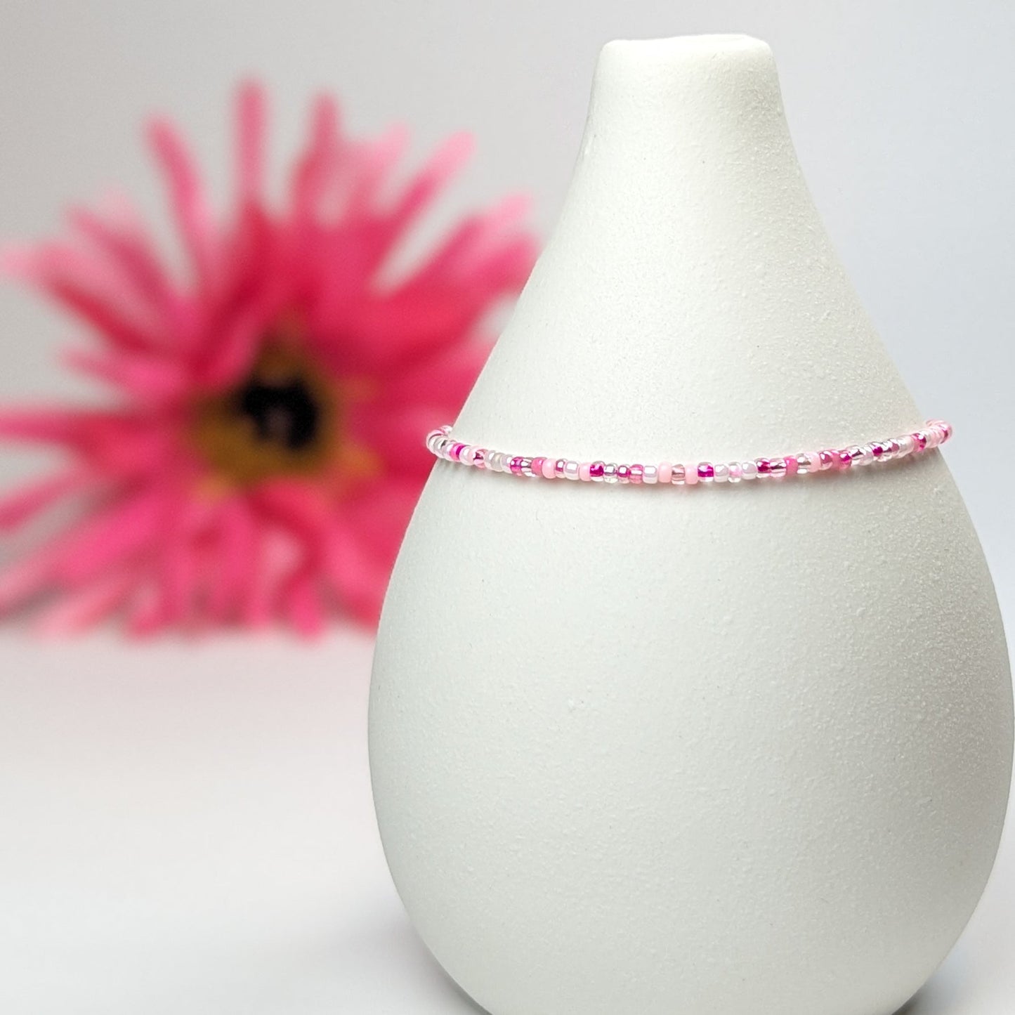 Dainty bracelet - Pale Pink seed bead bracelet