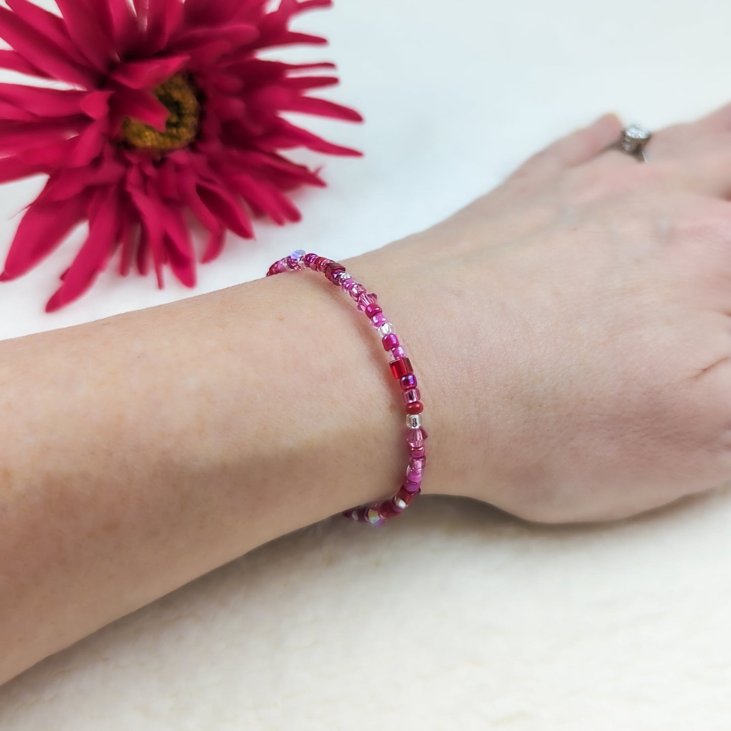 Assorted shaped glass seed beads - Red and Pink bracelet