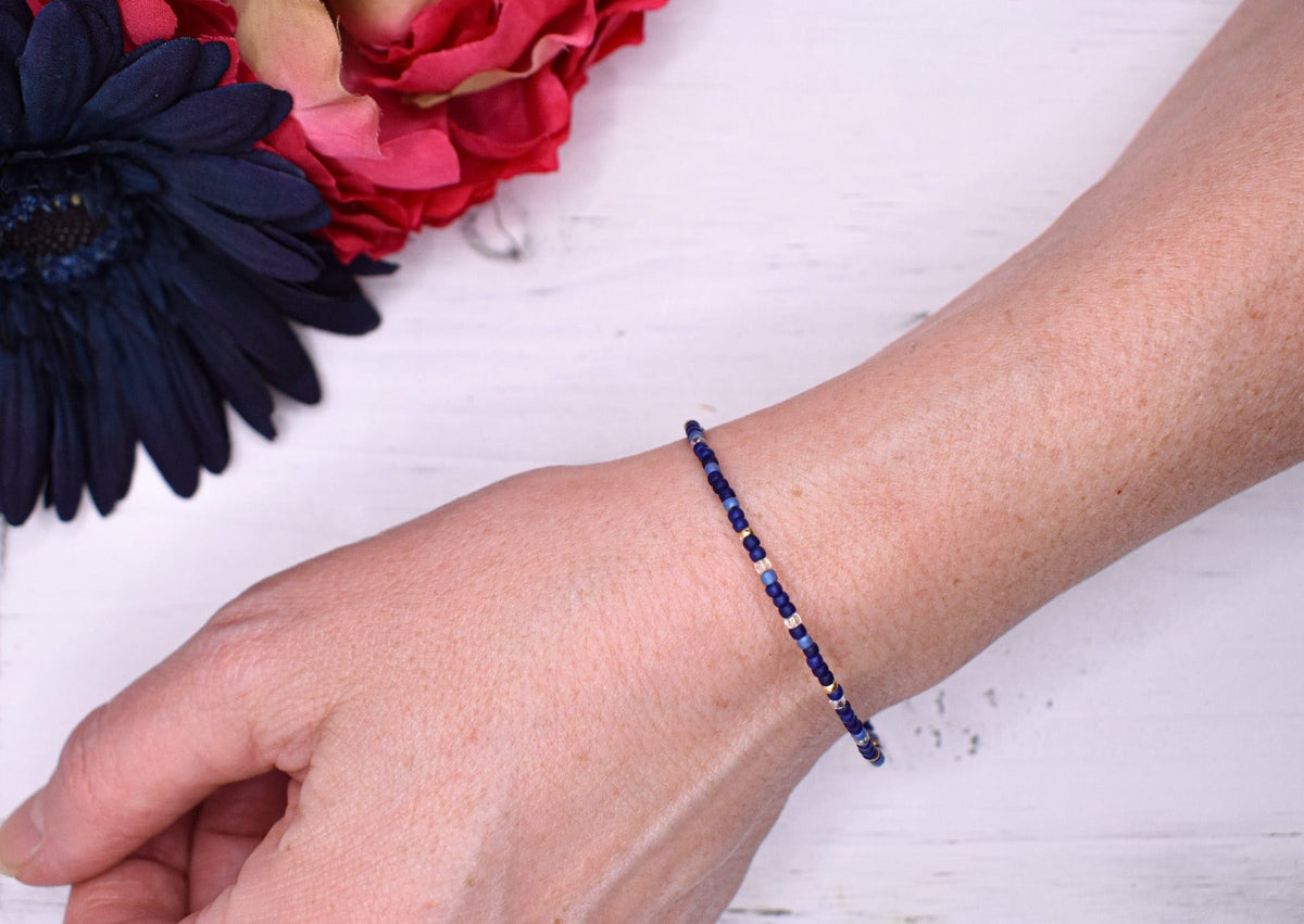 Dainty bracelet - blue and gold seed bead bracelet