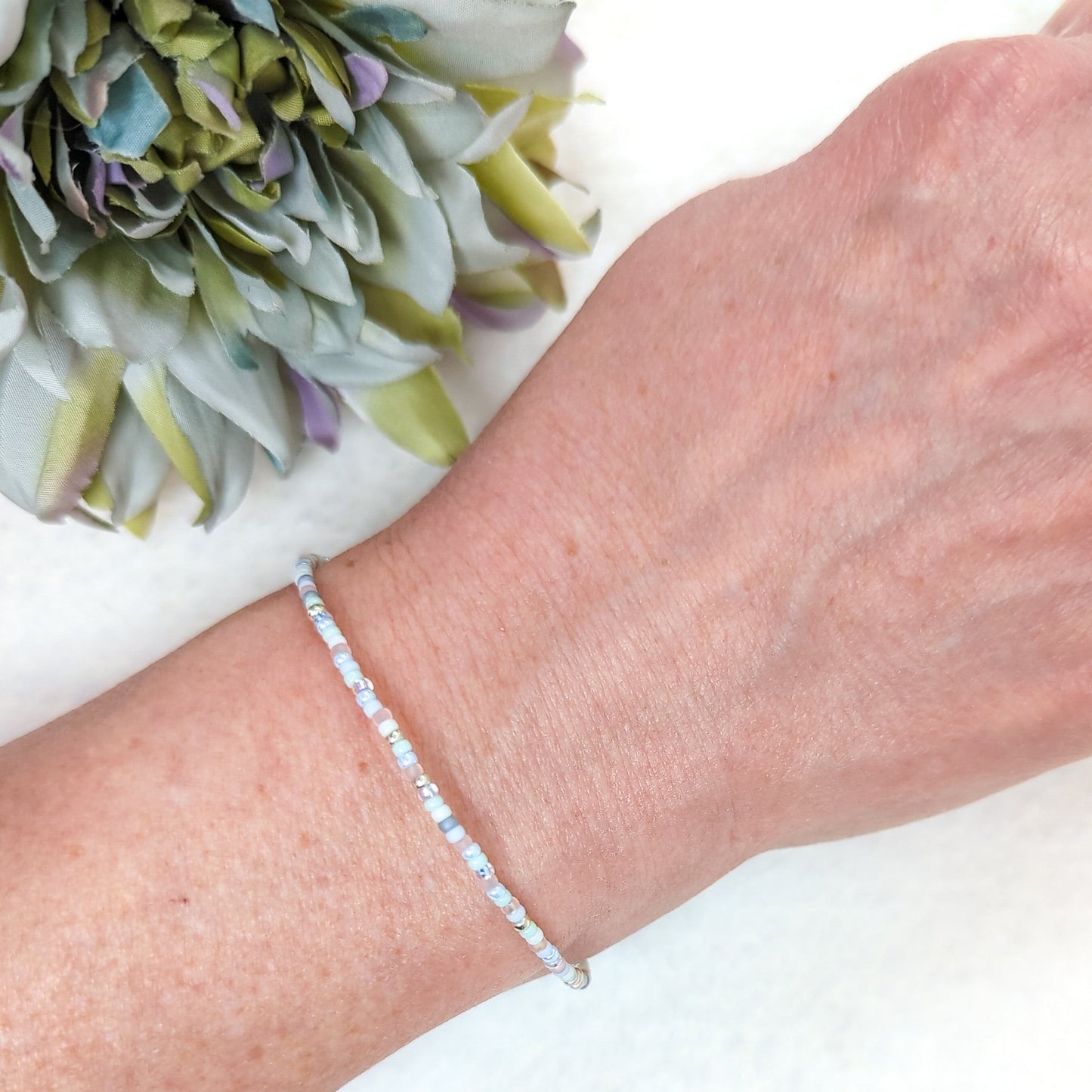 Dainty bracelet - Pale blue, white and silver seed bead bracelet