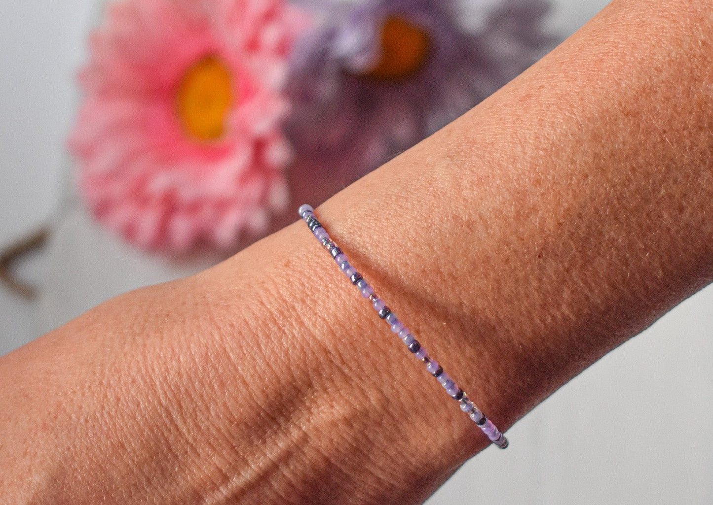 Dainty bracelet - Pale Purple seed bead bracelet