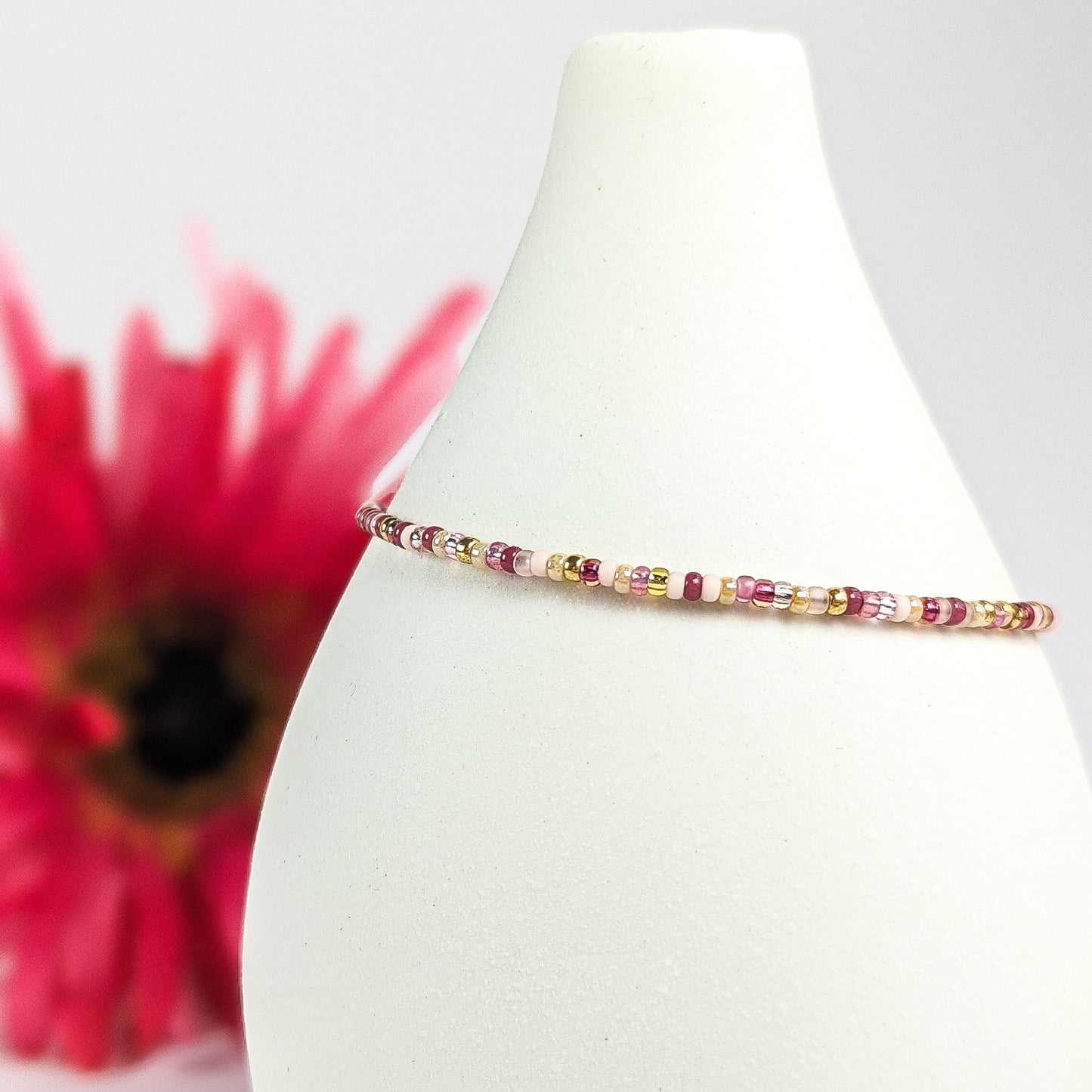 Dainty bracelet - pink and gold seed beads