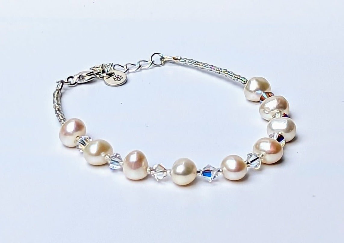 Fresh water pearl and crystal bicone handmade bracelet - creations by cherie