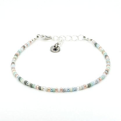 Dainty bracelet - Serenity