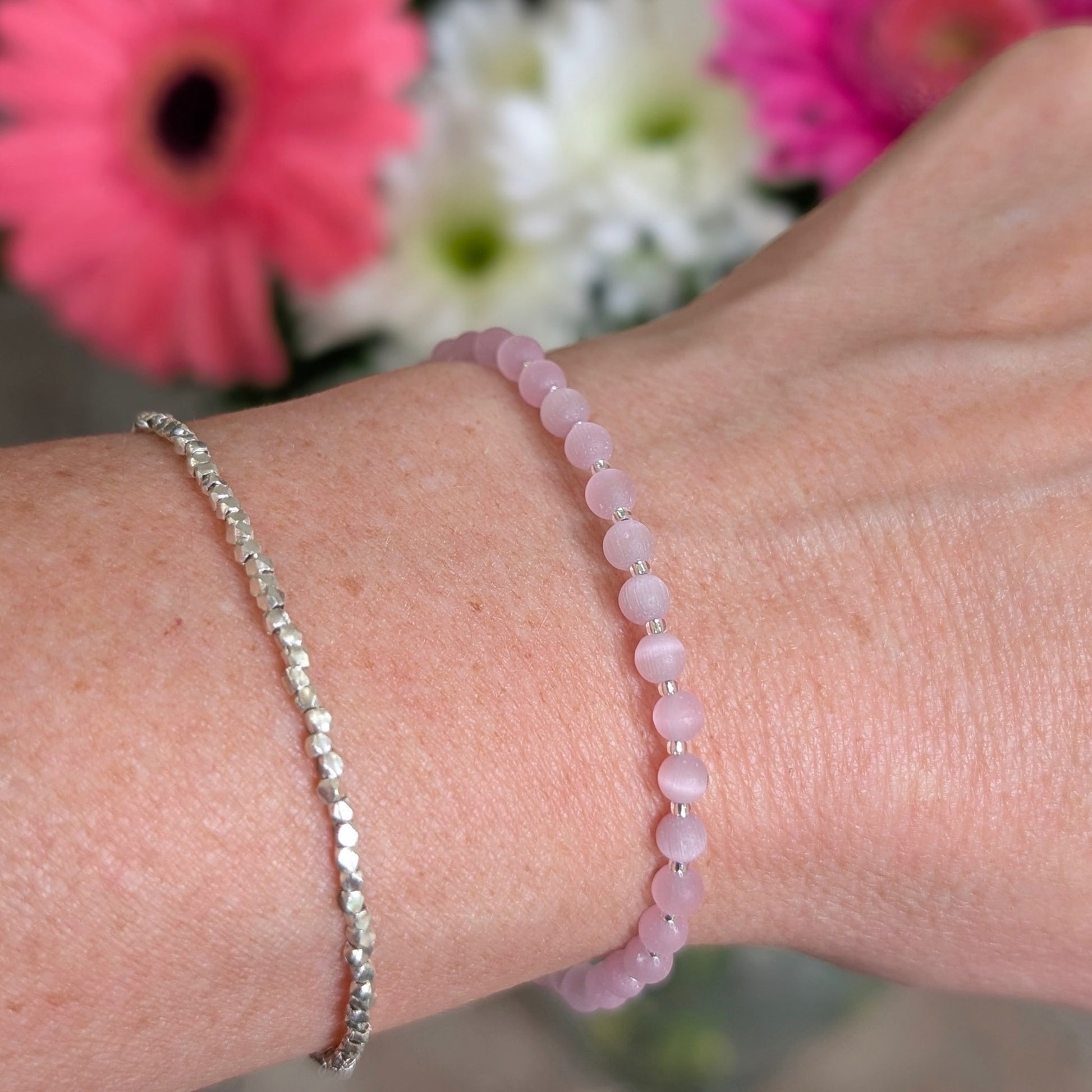 Cat's Eye Glass Bead Bracelet - pale pink