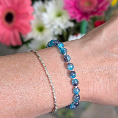 Crackle Bead Bracelet - Light Blue and Dark Blue