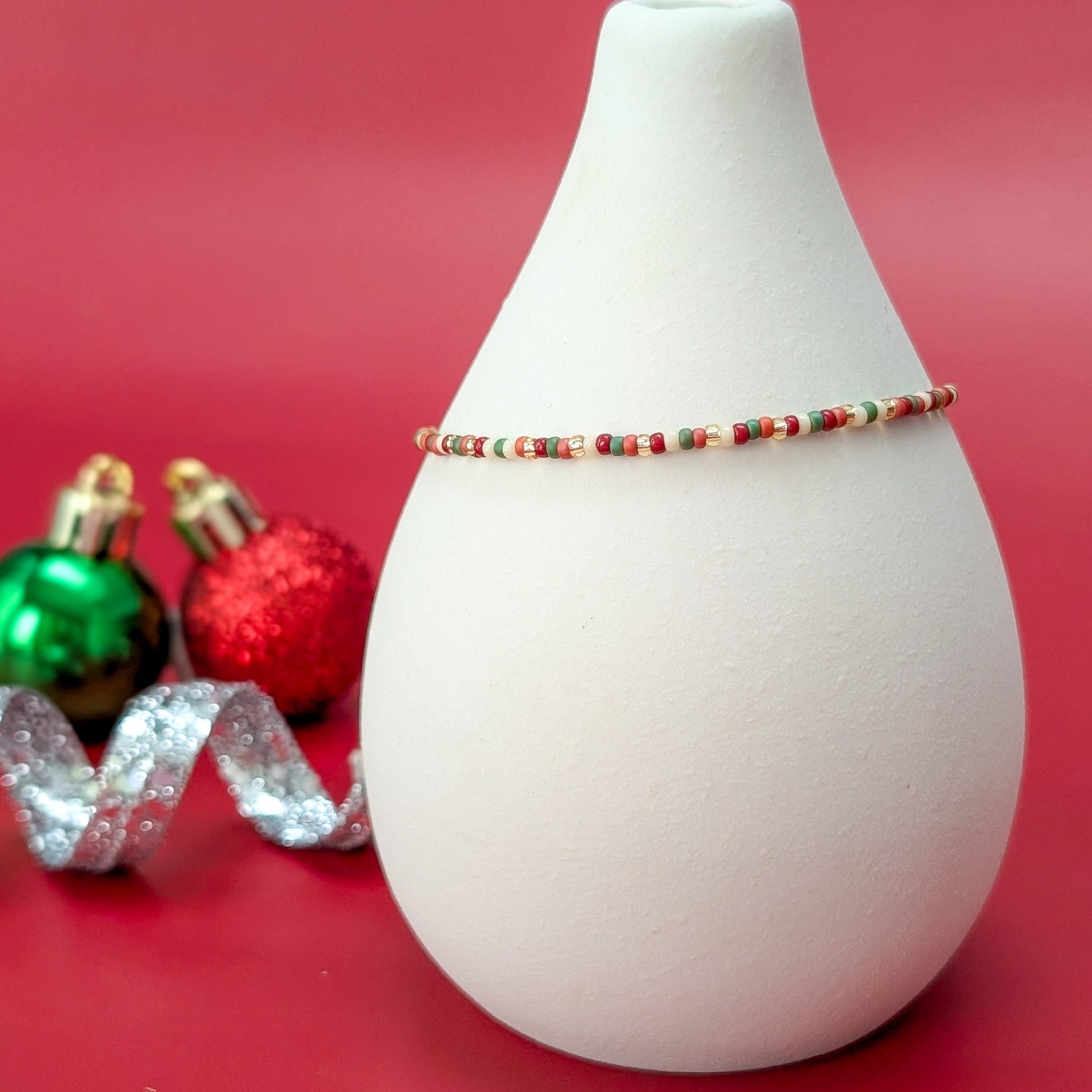 Dainty Bracelet - Country Christmas - Silver Clasp