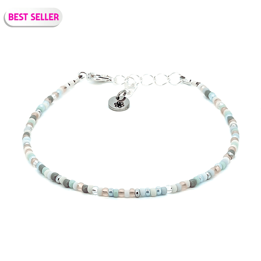 Dainty bracelet - Pale blue, white and silver seed bead bracelet