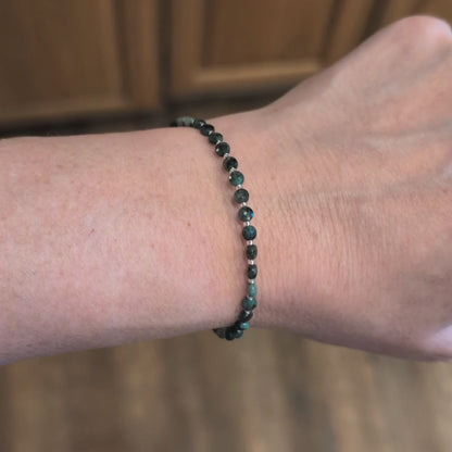 Dainty Gemstone Bracelet - May Birthstone - Emerald in Silver