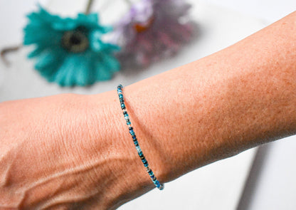 Dainty bracelet - blue and silver glass beads - creations by cherie