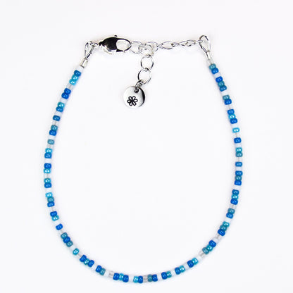Dainty bracelet - blue and white seed beads - creations by cherie