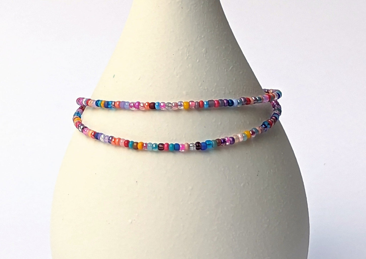 Dainty bracelet - Multicolor seed bead bracelet - creations by cherie