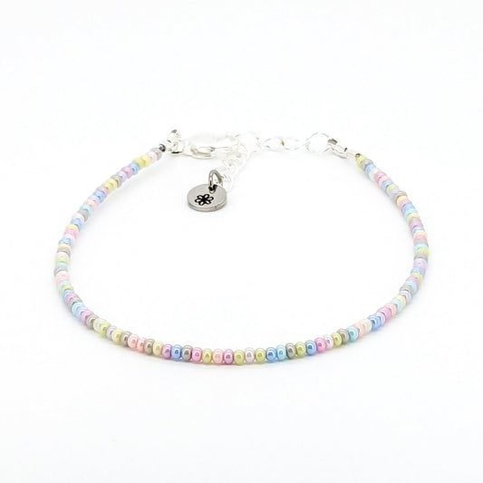 Dainty bracelet - pastel glass beads - creations by cherie